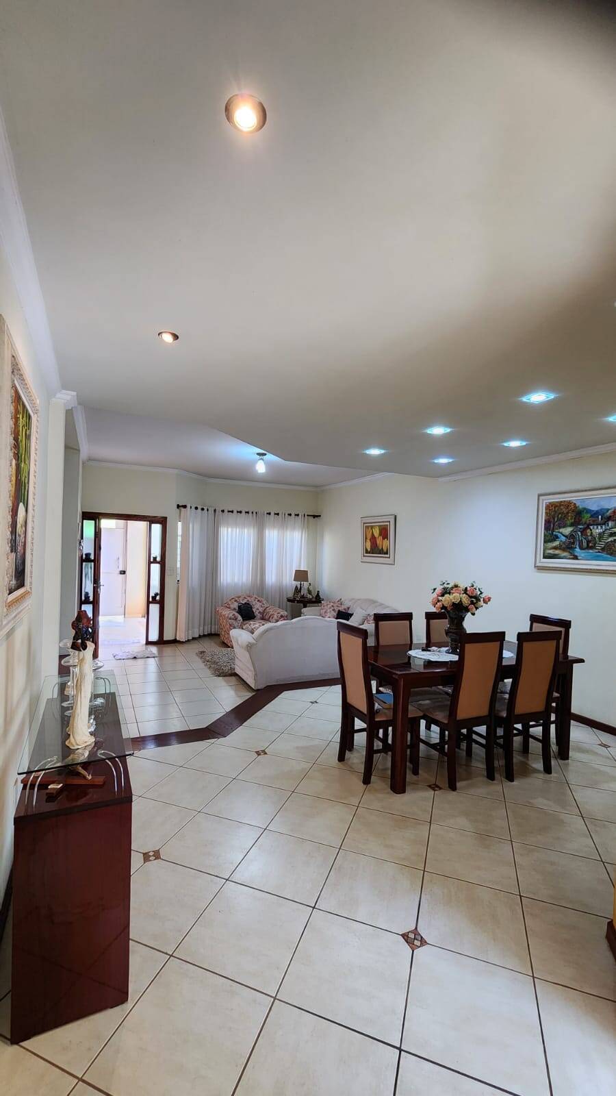 Casa, 4 quartos, 220 m² - Foto 9