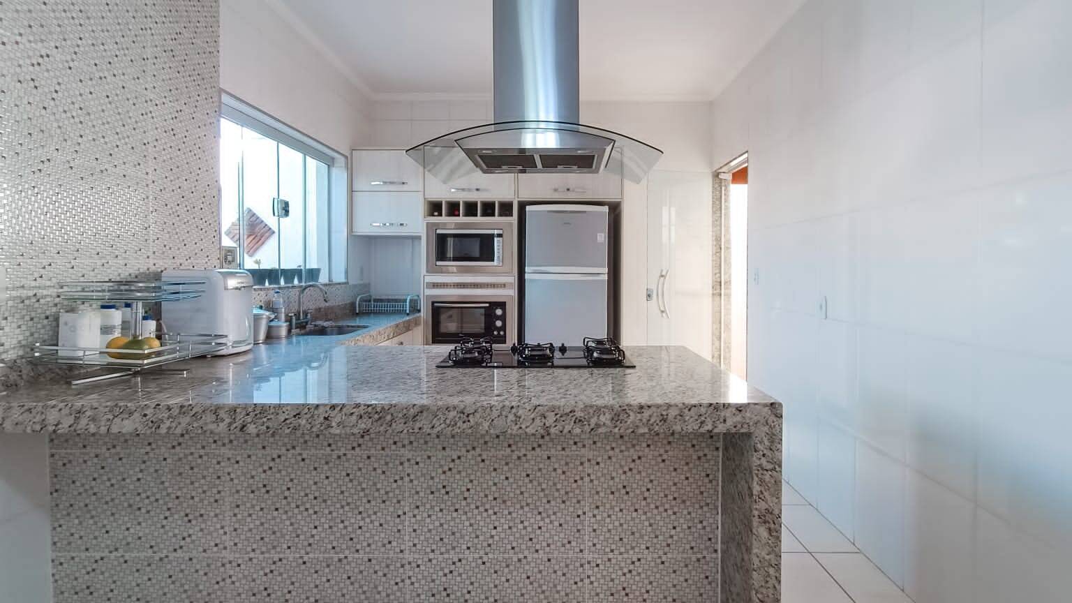 Casa, 3 quartos, 153 m² - Foto 1