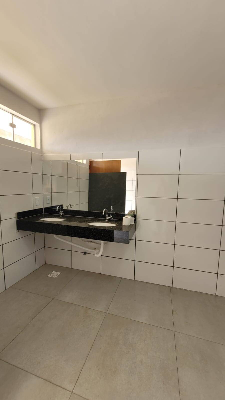 Chácara à venda com 1 quarto, 300m² - Foto 3