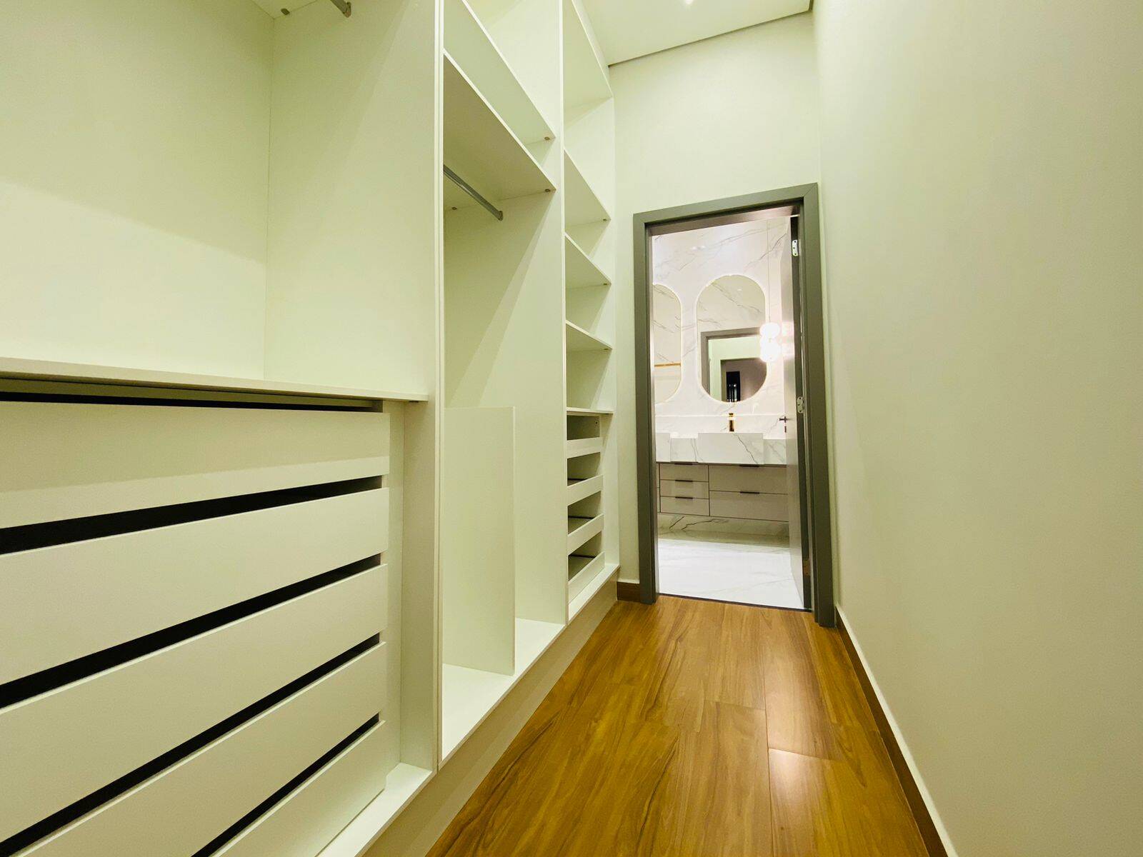 Casa, 4 quartos, 196 m² - Foto 3