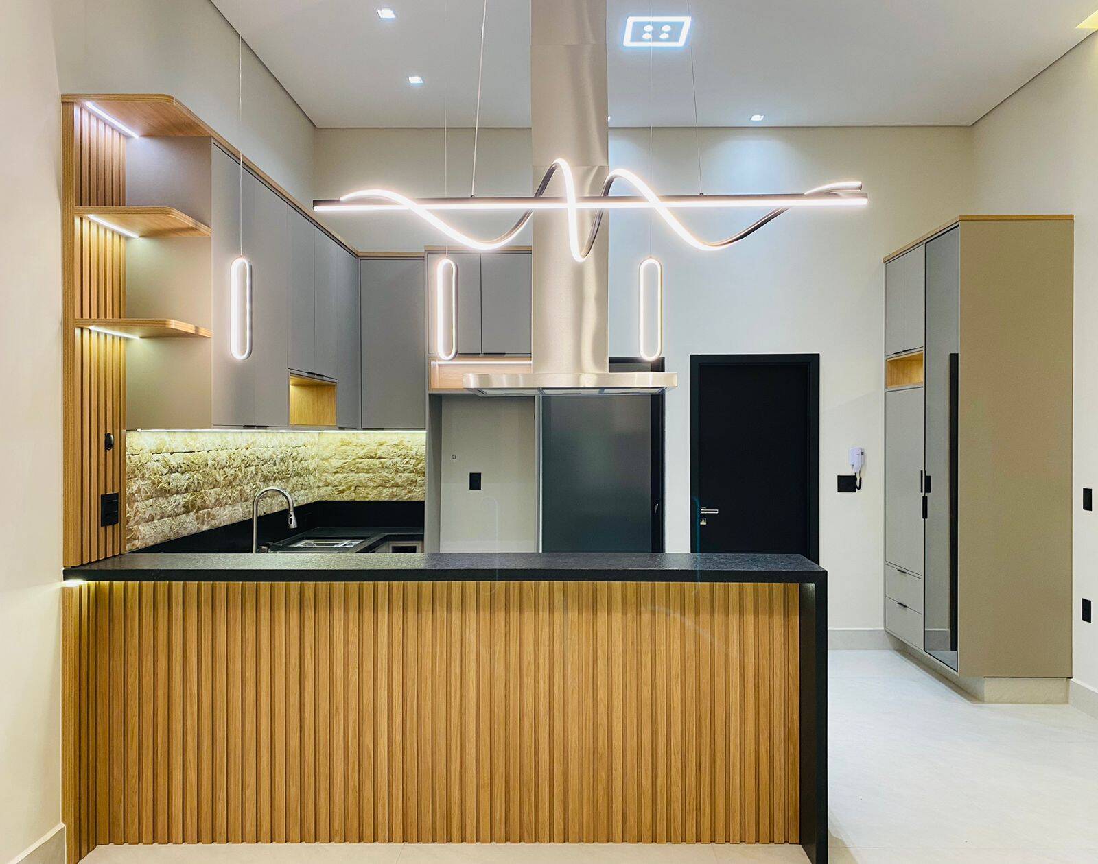 Casa, 4 quartos, 196 m² - Foto 6