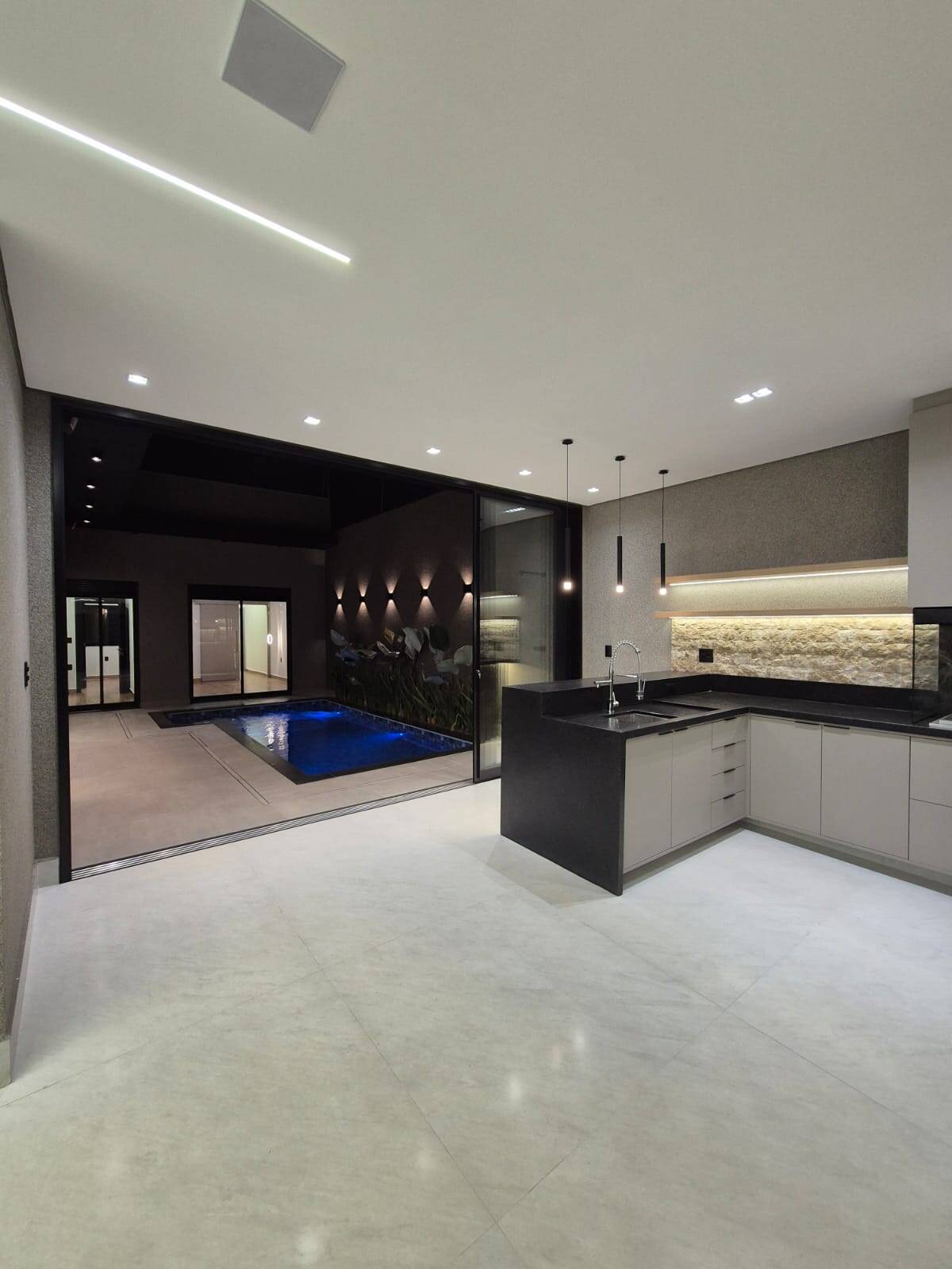 Casa, 4 quartos, 196 m² - Foto 11