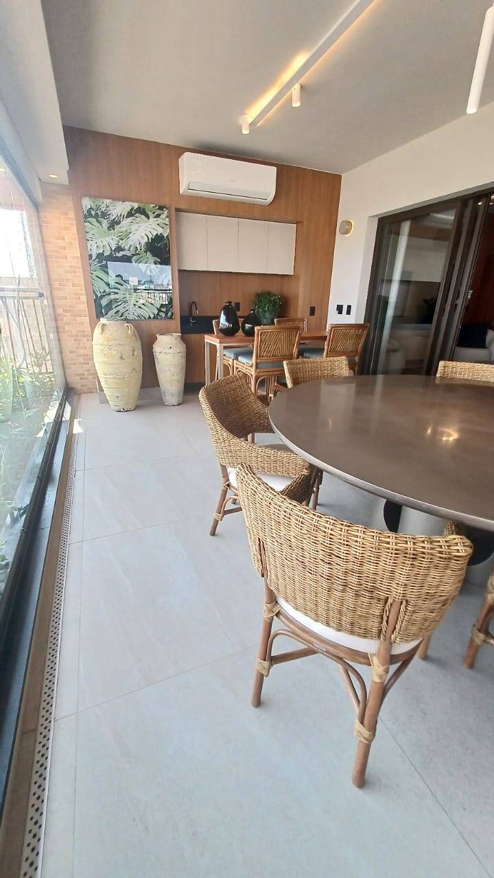 Apartamento, 4 quartos - Foto 1