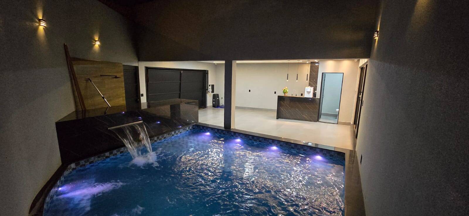 Casa, 3 quartos, 146 m² - Foto 1