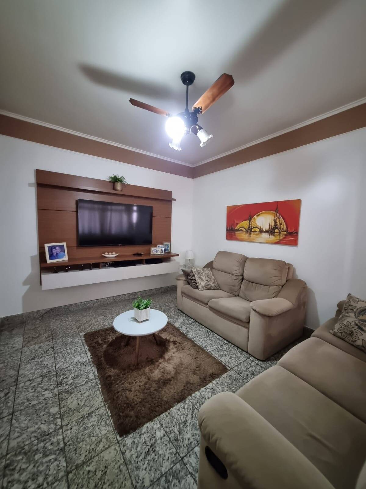 Casa, 3 quartos, 131 m² - Foto 2