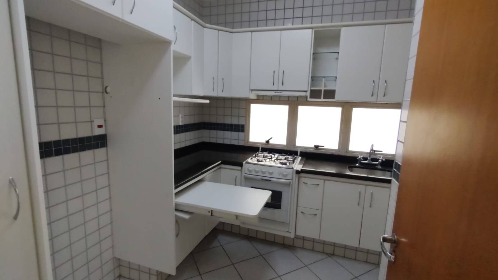 Apartamento, 4 quartos - Foto 1