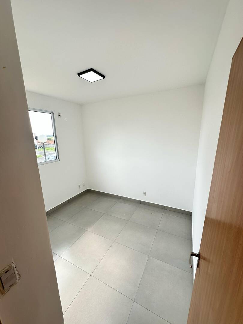 Apartamento à venda com 2 quartos, 40m² - Foto 2