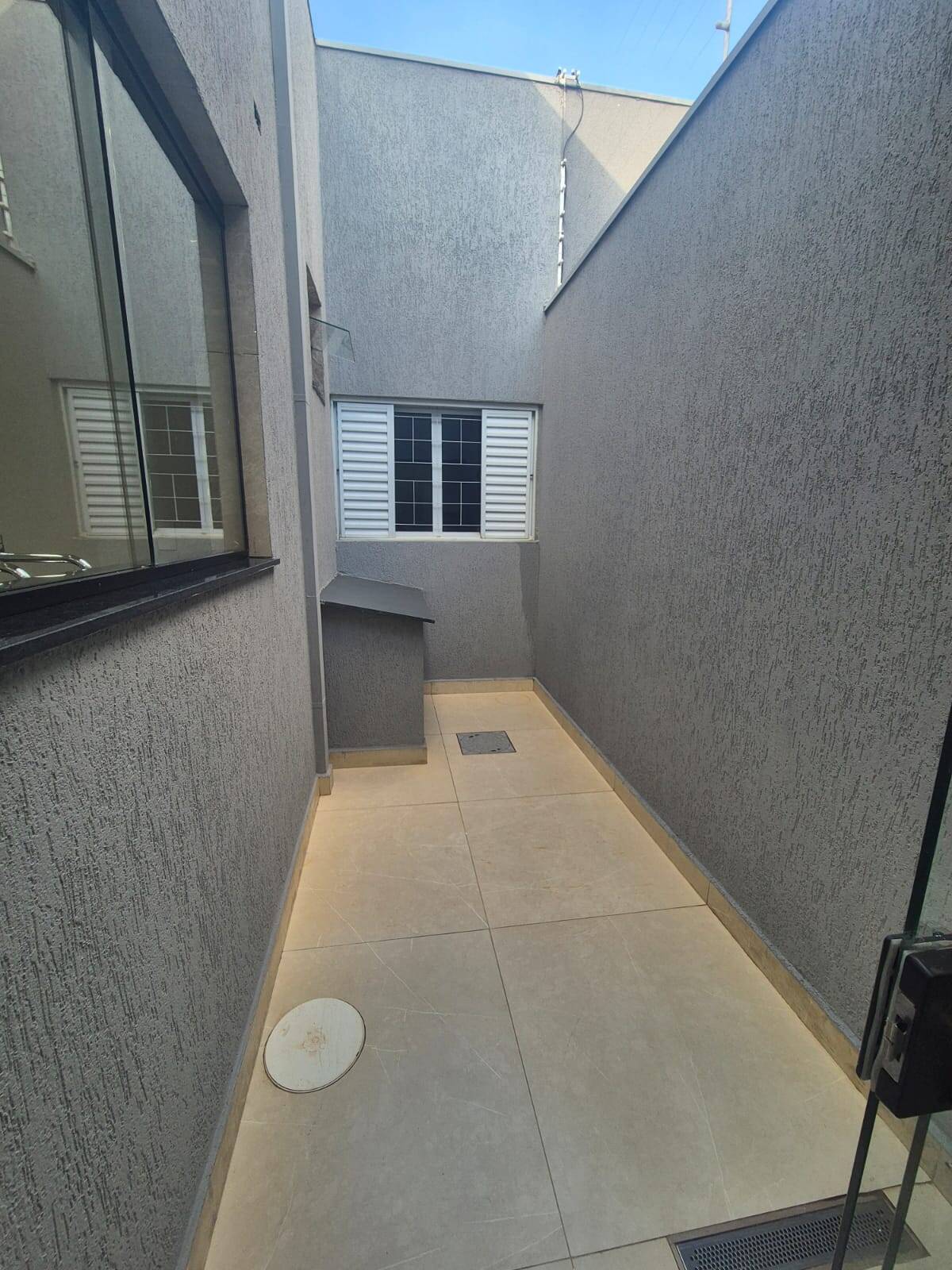 Casa à venda com 2 quartos, 100m² - Foto 6