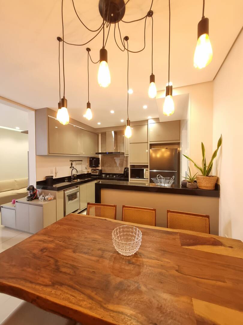 Apartamento à venda com 3 quartos, 93m² - Foto 1