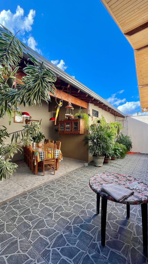 Casa, 3 quartos, 200 m² - Foto 1