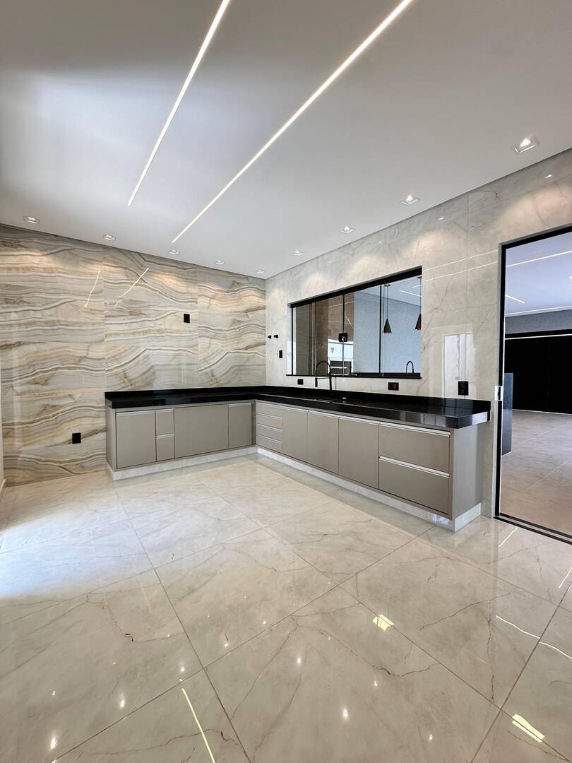 Casa, 3 quartos, 158 m² - Foto 3