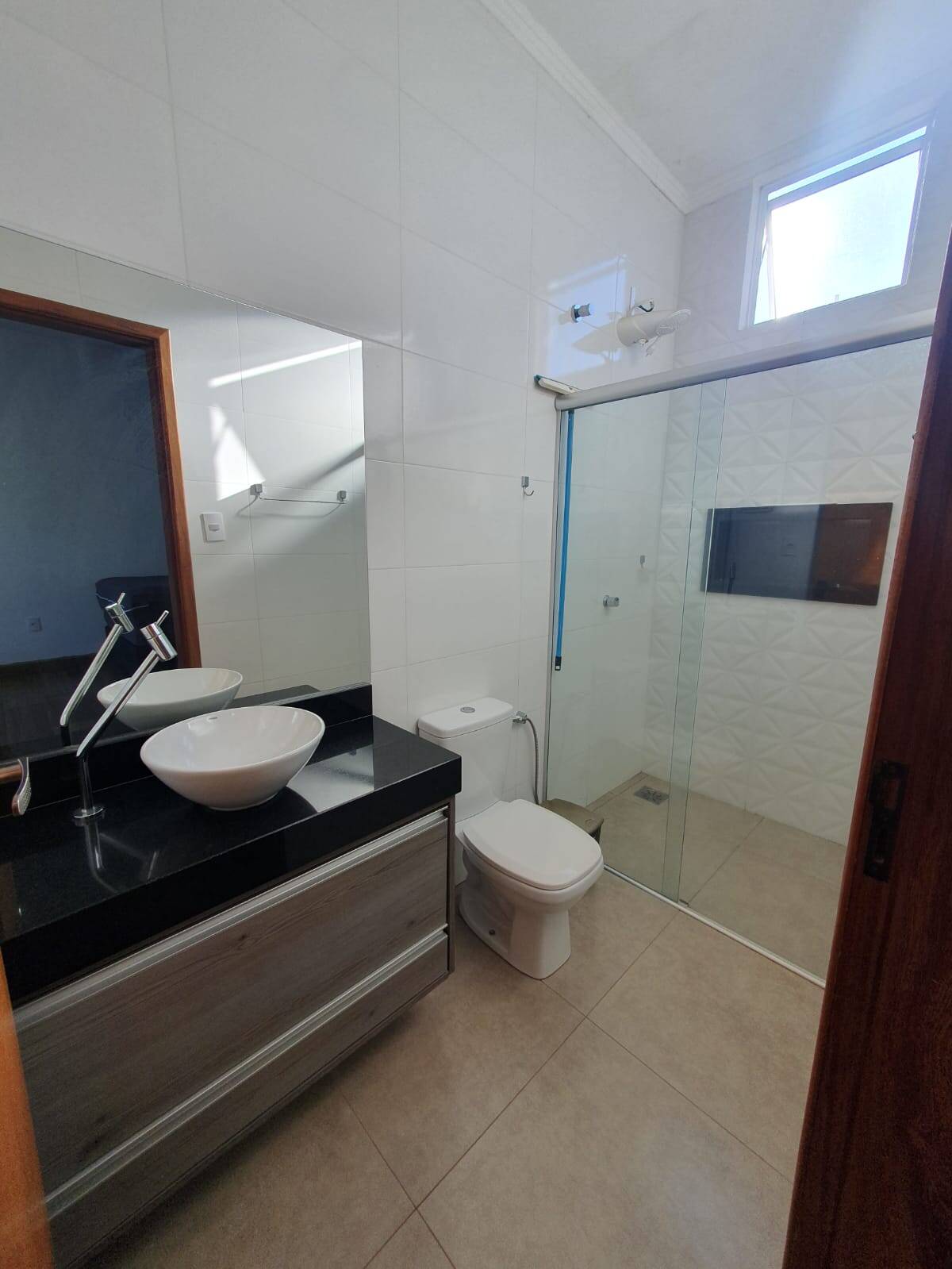 Chácara, 3 quartos, 2560 m² - Foto 11