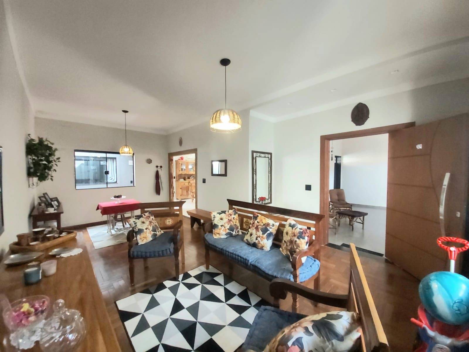 Casa, 3 quartos - Foto 1