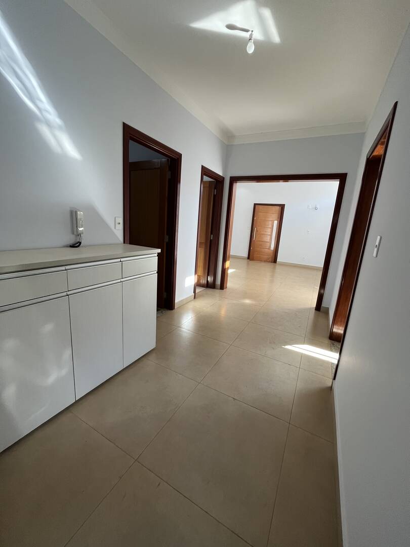Casa, 3 quartos, 200 m² - Foto 10
