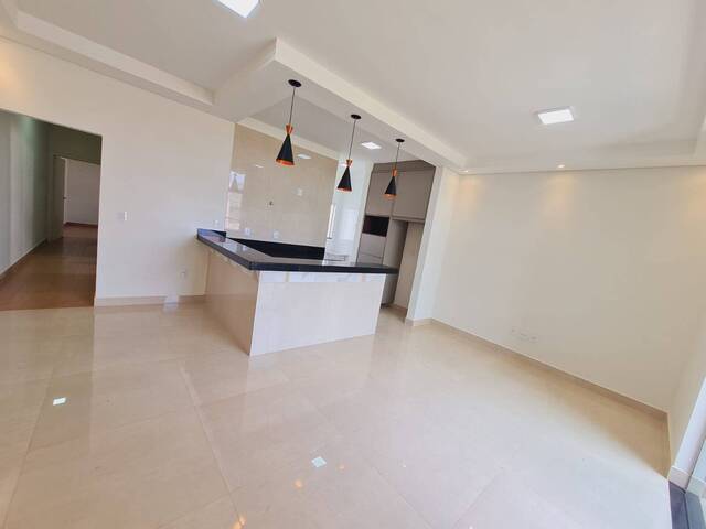 Apartamento para Venda em Franca - 2