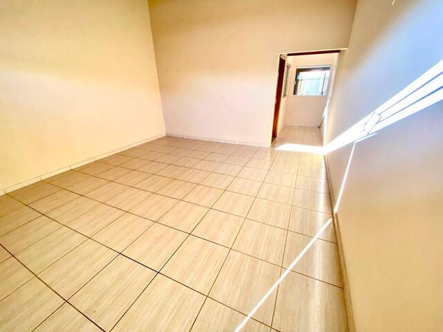 #175 - Casa para Venda em Franca - SP