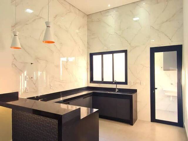 Casa para Venda em Franca - 2