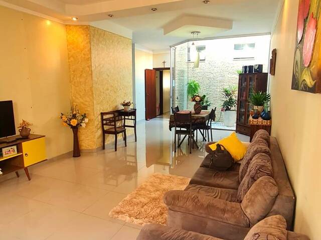 Casa para Venda em Franca - 2