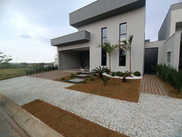#246 - Casa para Venda em Franca - SP