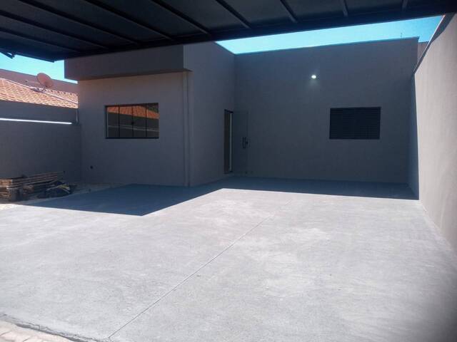 #266 - Casa para Venda em Franca - SP