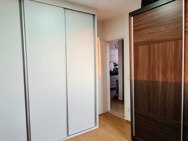 #281 - Apartamento para Venda em Franca - SP