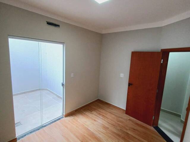 #296 - Apartamento para Venda em Franca - SP