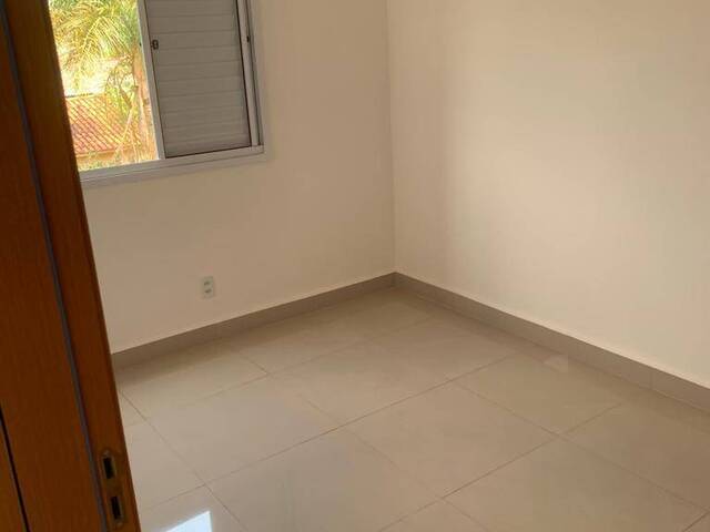 #339 - Apartamento para Venda em Franca - SP
