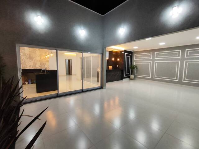 #341 - Casa para Venda em Franca - SP