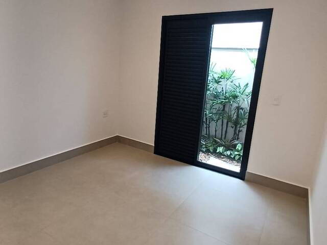 #399 - Casa para Venda em Franca - SP