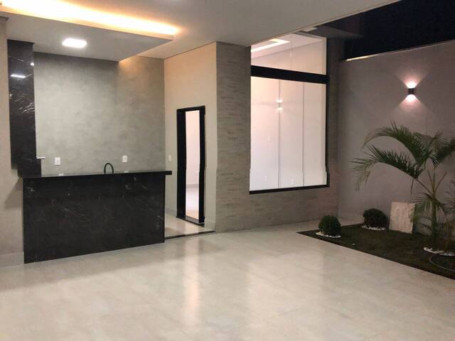 #464 - Casa para Venda em Franca - SP