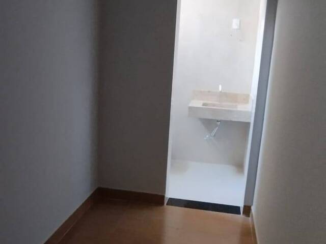 #464 - Casa para Venda em Franca - SP