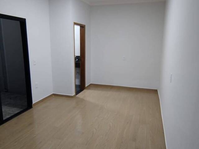 Casa para Venda em Franca - 2