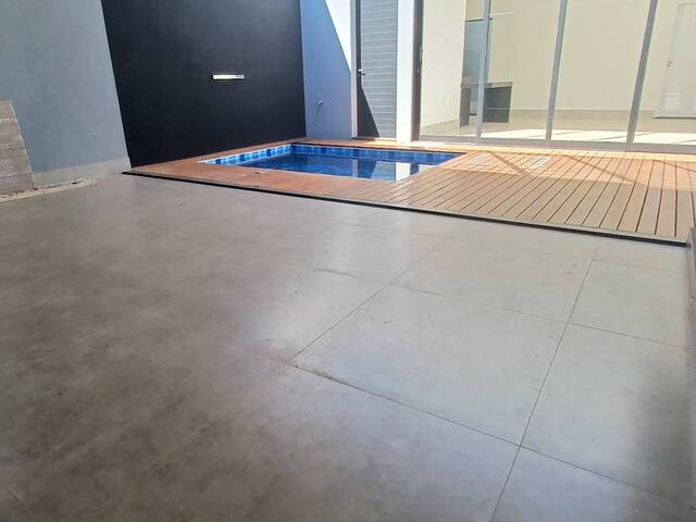 #497 - Casa para Venda em Franca - SP