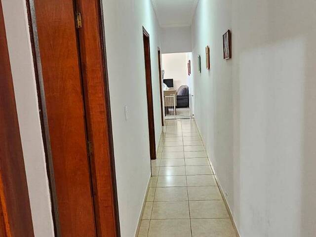 Casa para Venda em Franca - 2