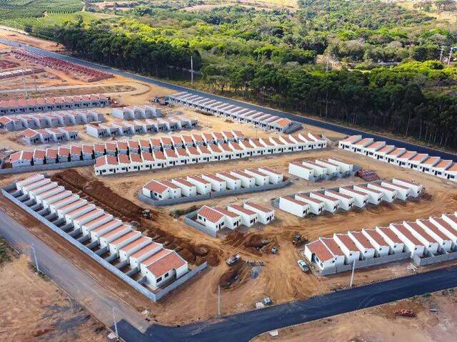 #557 - Casa em condomínio para Venda em Franca - SP - 2