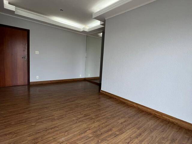 #615 - Apartamento para Venda em Franca - SP - 2