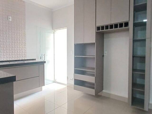 #620 - Casa para Venda em Franca - SP - 2
