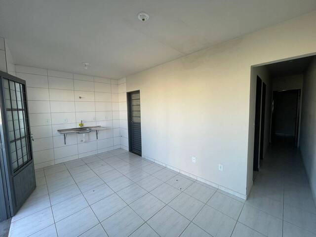 #644 - Casa para Venda em Franca - SP - 2