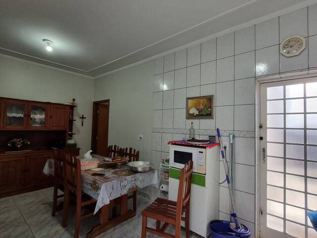 #653 - Casa para Venda em Franca - SP - 2