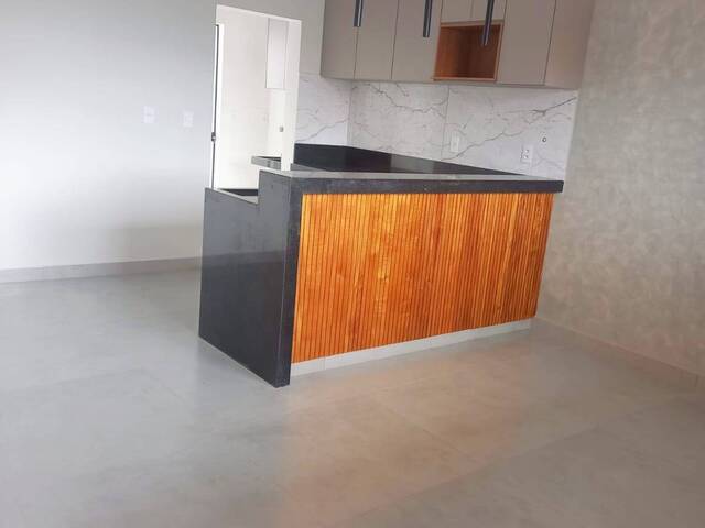 #656 - Apartamento para Venda em Franca - SP - 1