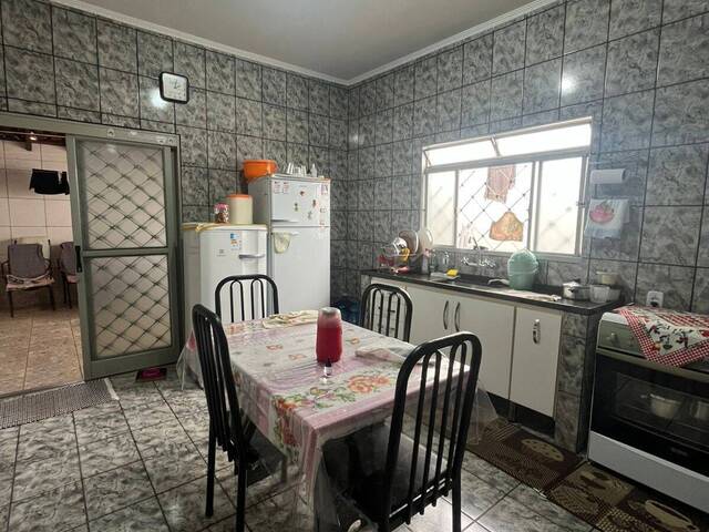 #659 - Casa para Venda em Franca - SP - 3