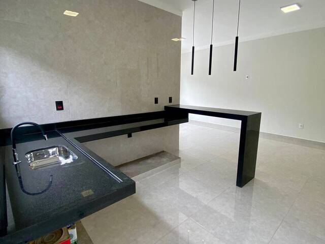 #683 - Casa para Venda em Franca - SP - 3