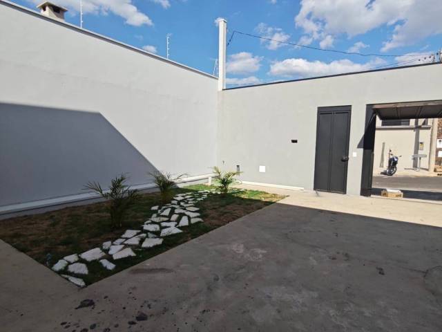 #701 - Casa para Venda em Franca - SP - 2