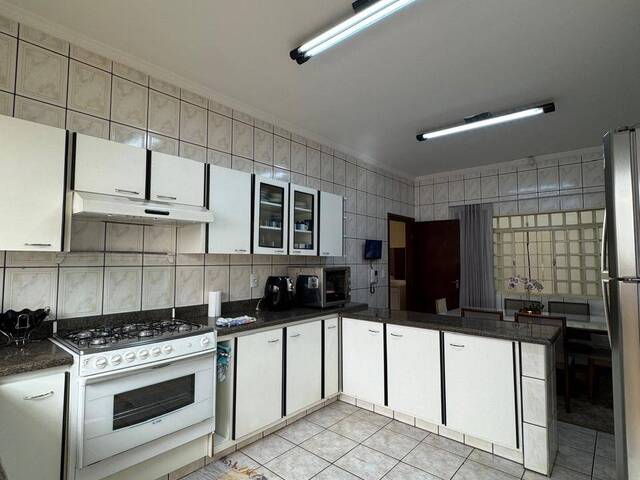 #723 - Casa para Venda em Franca - SP - 3