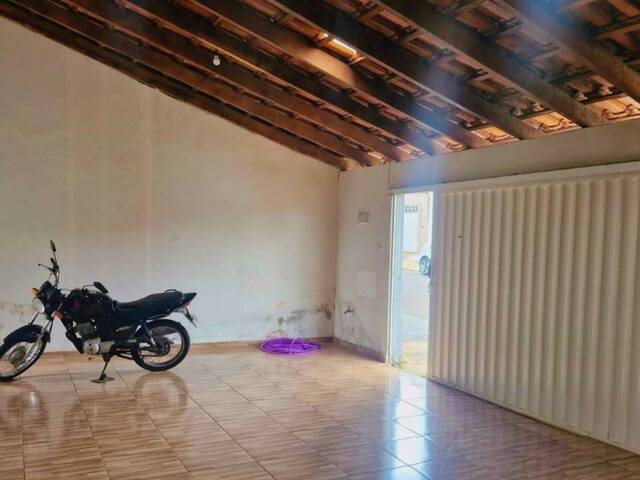 #727 - Casa para Venda em Franca - SP
