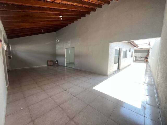 #639 - Casa para Venda em Franca - SP - 2