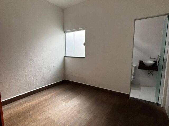 #728 - Casa para Venda em Franca - SP - 3