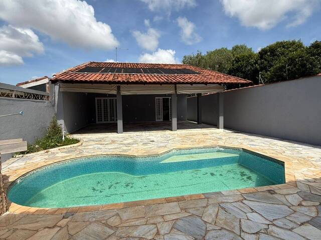 #732 - Casa para Venda em Franca - SP - 1