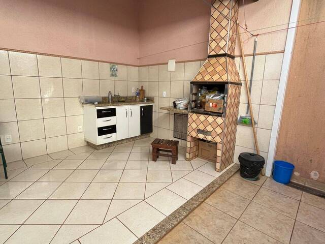 #735 - Casa para Venda em Franca - SP - 1