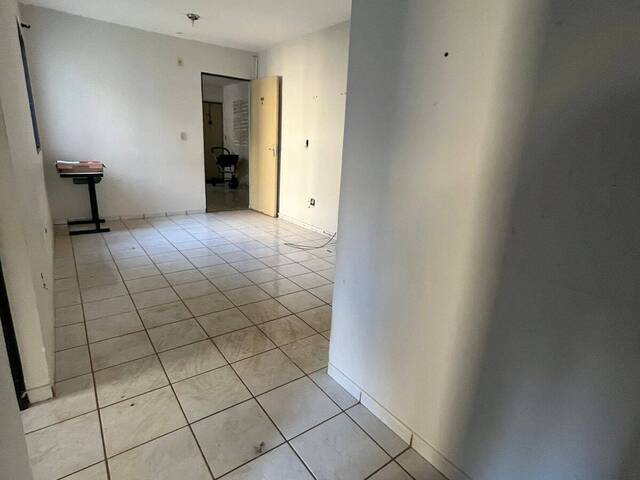 #731 - Apartamento para Venda em Franca - SP - 2